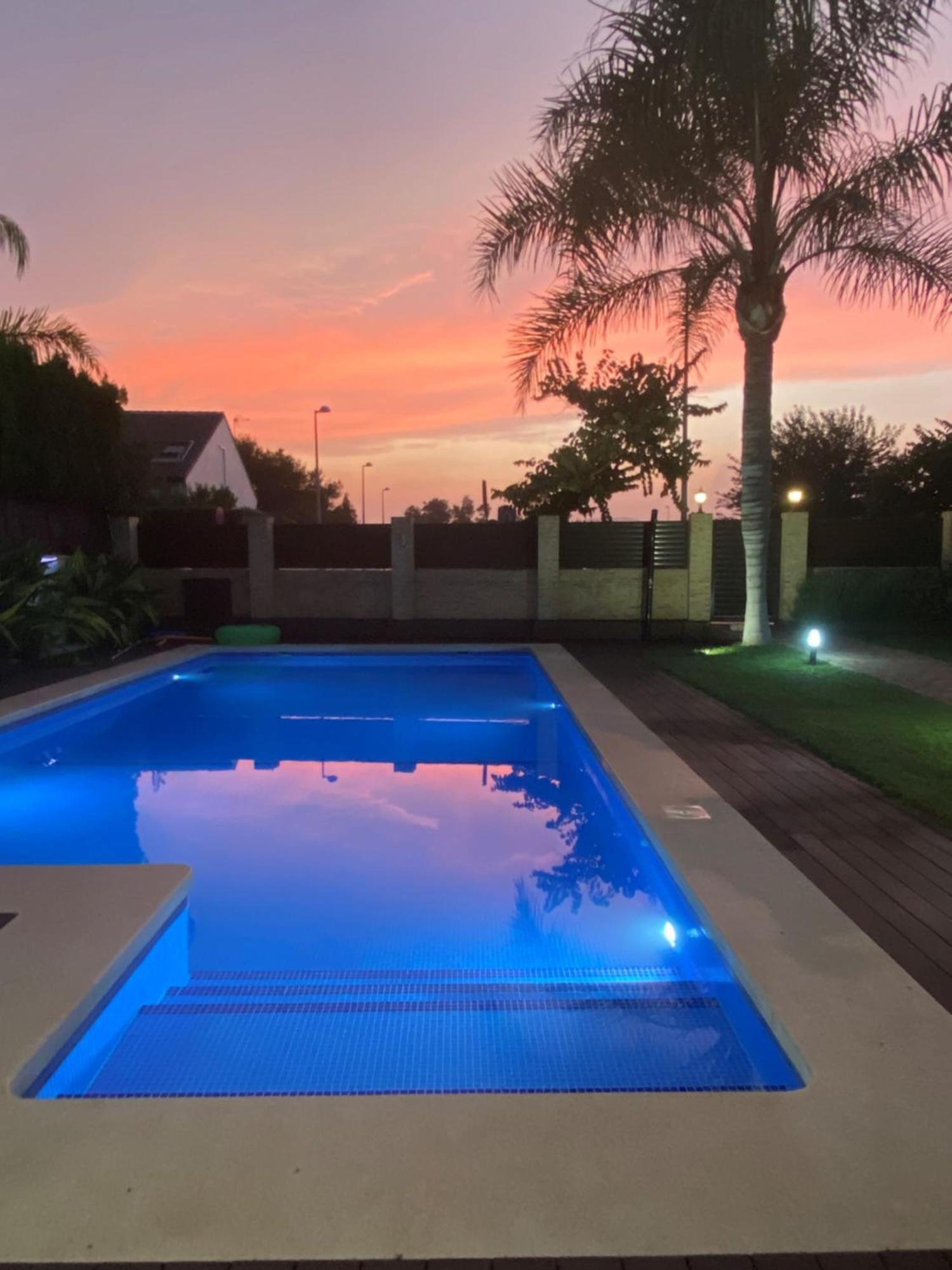 Casa Junto Al Mar Con Jardin Villa Sagunto Exteriör bild